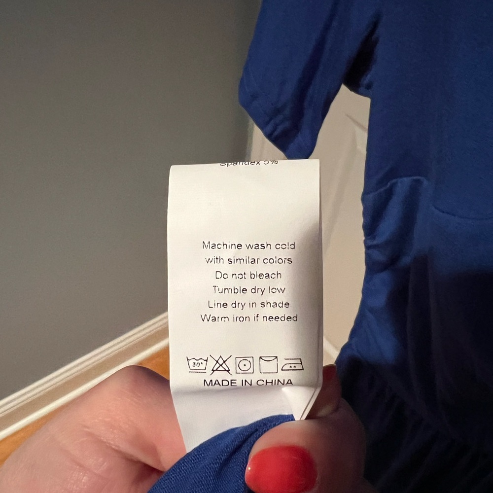 Blue short sleeve v-neck, Large - Picture 4 of 5